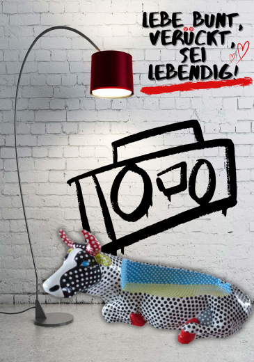 Kuhbank als Kunstobjekt