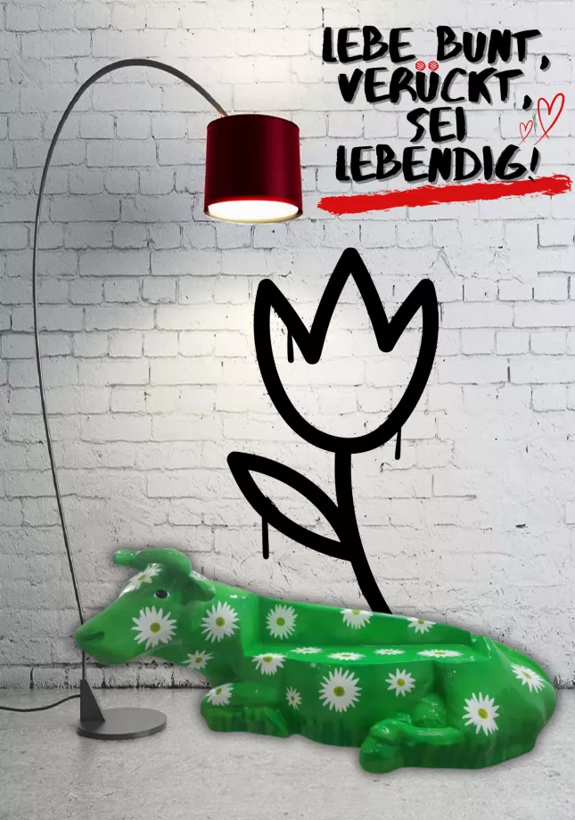 Kuhbank als Kunstobjekt