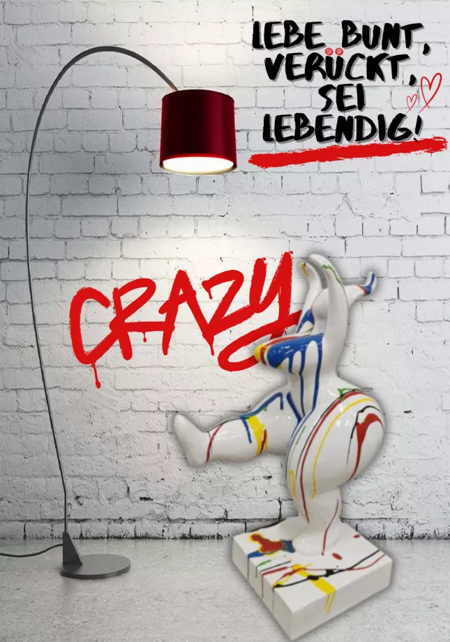 Nana-Kunstfigur (Arme oben)