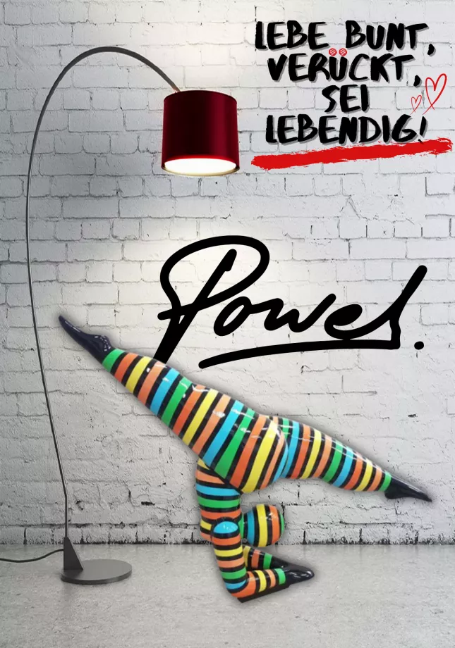 Nana-Kunstfigur (Spagat)