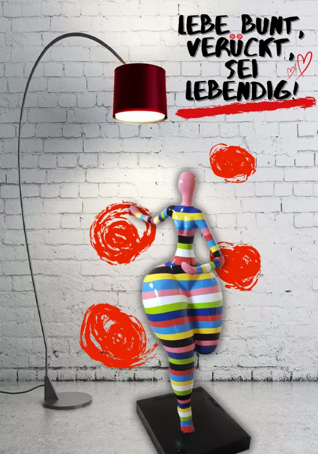 Nana-Kunstfigur (laufend)