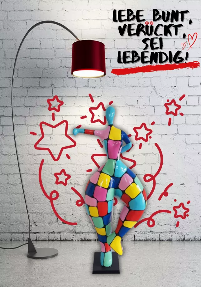 Nana-Kunstfigur (linken Arm ausgestreckt)