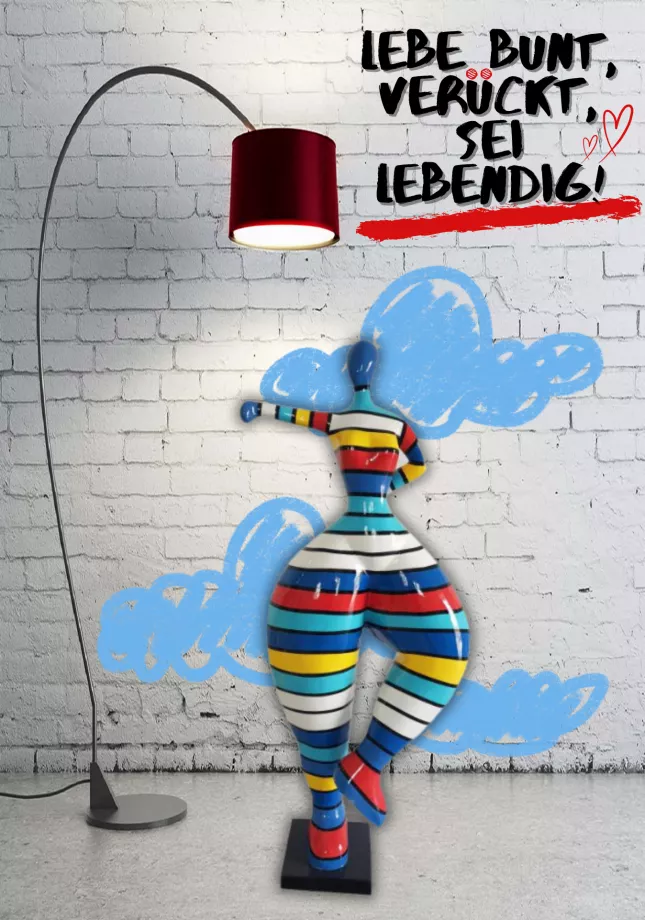 Nana-Kunstfigur (linken Arm ausgestreckt)